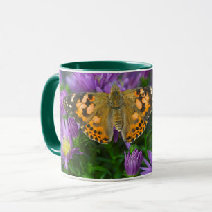 Mug Papillon à ailes angulaires sur fleur conique