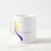 Mug Papillon à ruban de sensibilisation au violet et a (Devant gauche)