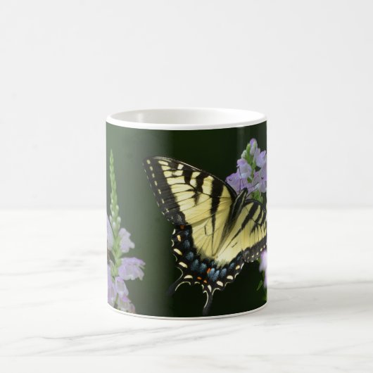 Mug Papillon Dans Le Jardin (Centre)