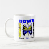 Mug Papillon de conscience de syndrome de Down (Gauche)