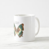 Mug Papillon de crème verte turquoise (Devant droit)