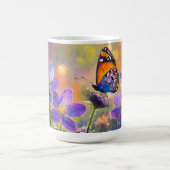 Mug Papillon minuscule sur les Fleurs sauvages au leve (Centre)