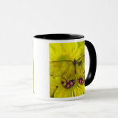Mug Papillon sur jaune (Devant droit)