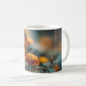 Mug Papillon sur un souci (Devant droit)