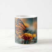 Mug Papillon sur un souci (Centre)