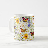 Mug Papillons et marguerites dans une prairie (Devant gauche)