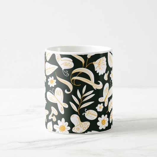 Mug Papillons & Fleurs : Motif d'été Doodle. (Centre)