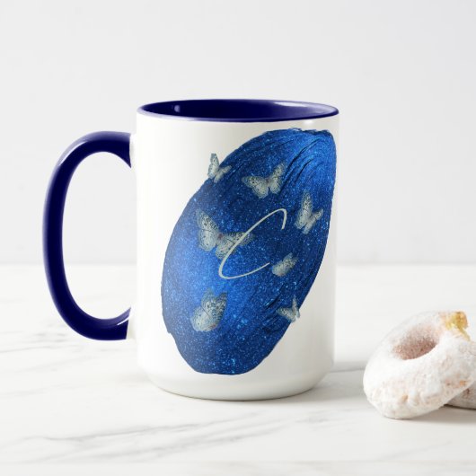 Mug Papillons Royal Bleu Initiales Lettre C Monogramme (Avec donut)