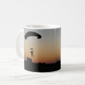 Mug Parachute de Skydiver à Sunset Sky Diver (Devant gauche)