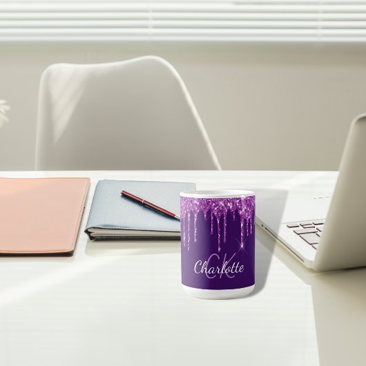 Mug Parties scintillant violet gouttes de nom monogram