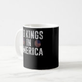 Mug Pas de rois en Amérique Drapeau américain Empreint (Devant gauche)