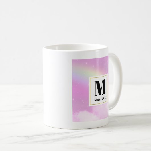 Mug Pastel Ciel rose avec Monogramme arc-en-ciel jaune (Devant droit)