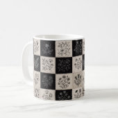 Mug Patchwork botanique floral cuir aspect couture (Devant gauche)
