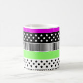 Mug Patchwork de rayures noir et blanc et néon (Centre)