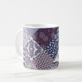 Mug Patchwork Doodle : Boho Vintage sans joint. (Devant gauche)