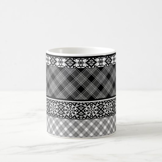 Mug Patchwork rayé noir et blanc avec dentelle (Centre)