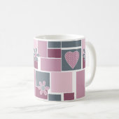 Mug Patchwork rose gris marron de carrés (Devant droit)