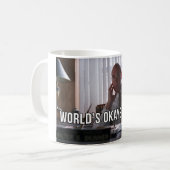 Mug Patron d'Okayest du monde (Devant gauche)