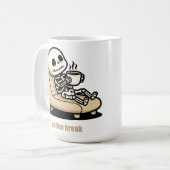 Mug Pause Café – Faucheuse Café à l'humour noir  (Devant gauche)
