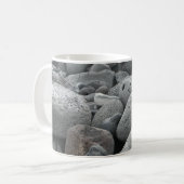 Mug Pavés de basalte (Devant gauche)