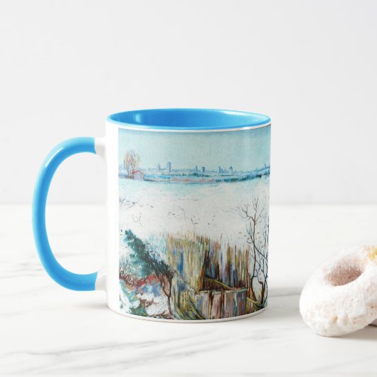 Mug Paysage neigeux avec Arles par Vincent van Gogh (Avec donut)