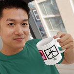 Mug Peace Love<br><div class="desc">Un grand cadeau pour quelqu'un qui aime les avions ou qui est pilote ou agent de bord.</div>