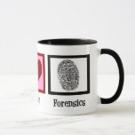 Mug Peace Love Forensics<br><div class="desc">Une tasse de science légale cool pour un scientifique ou un expert en scène de crime qui trouve le vrai crime et résoudre le coque fascinant. Il comporte un signe de paix, un coeur et une empreinte digitale. Un cadeau mignon pour un analyste de laboratoire de crime ou un technicien...</div>