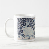 Mug Peinture de lapin bleu et blanc hiver Neige boisée (Gauche)