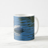 Mug Pelican Flottant Calme Eau Bleue Large Oiseau Sauv (Devant droit)