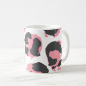 Mug Pelure de léopard : Texture rose noire (Devant droit)