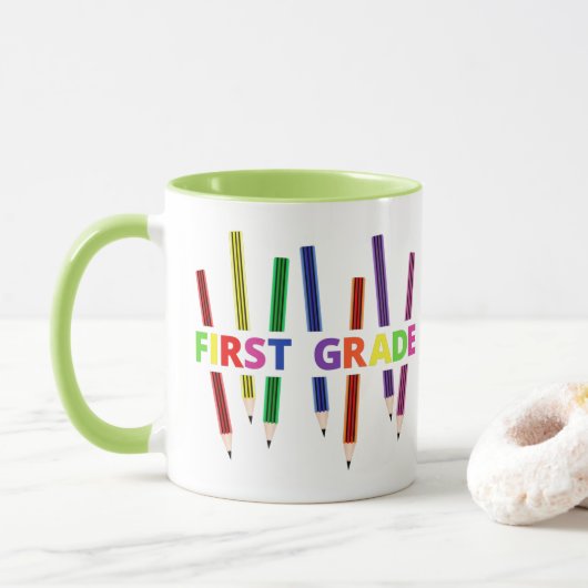 Mug Pencils Musique de l'enseignant de première année (Avec donut)