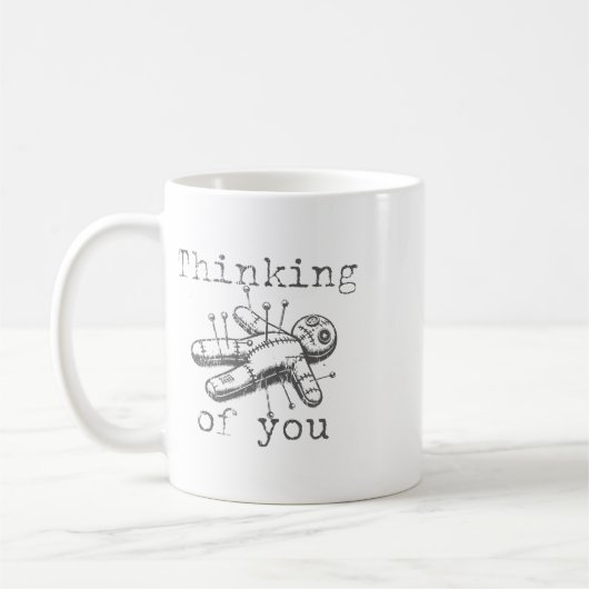 Mug Penser À Vous Poupée Voodoo Drôle Amusant Hallowee (Gauche)