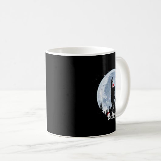 Mug Père Noël Bigfoot Christmas Rock Roll Sasquatch Be (Devant droit)