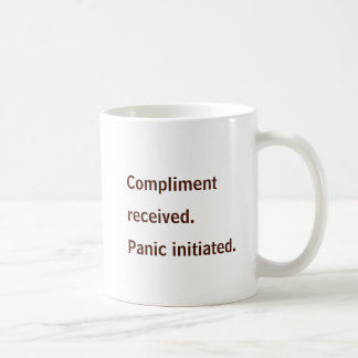 Mug Personnage de haricot de café mignon et socialemen