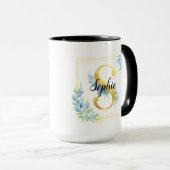 Mug personnalisé avec nom • Initiale florale et do (Devant droit)