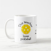 MUG PERSONNALISÉ CET ENSEIGNANT AIME LE PICKLEBALL (Gauche)