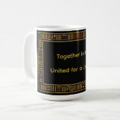 Mug personnalisé Kente or africain (Devant gauche)