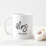 Mug Personnalisé Mme Nom Moderne<br><div class="desc">Entièrement personnalisable,  cette tasse combine des polices de style.</div>