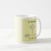 Mug Personnaliser, 60e anniversaire du prêtre Embossé (Devant droit)