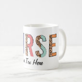 Mug Personnaliser l'infirmière de texte (Devant droit)