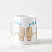 Mug Personne soulevant les deux mains dans la (Devant gauche)