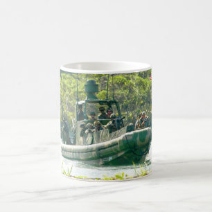 MUG PERSONNEL AMÉRICAIN DE COMBAT