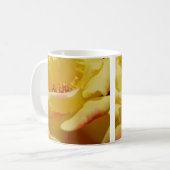 Mug Pétales de rose jaune Musique (Devant gauche)
