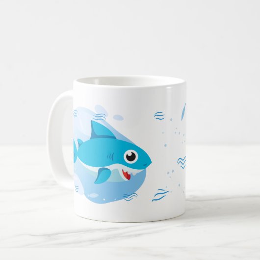 Mug Petit bébé requin - Bleu (Devant gauche)