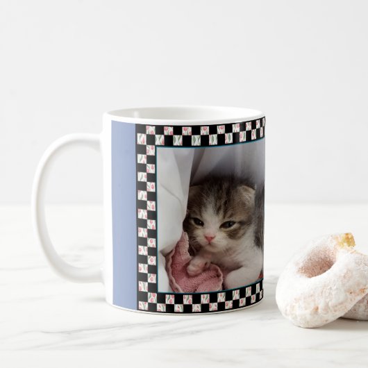 Mug Petit chaton de Somnolent-Tête (Avec donut)