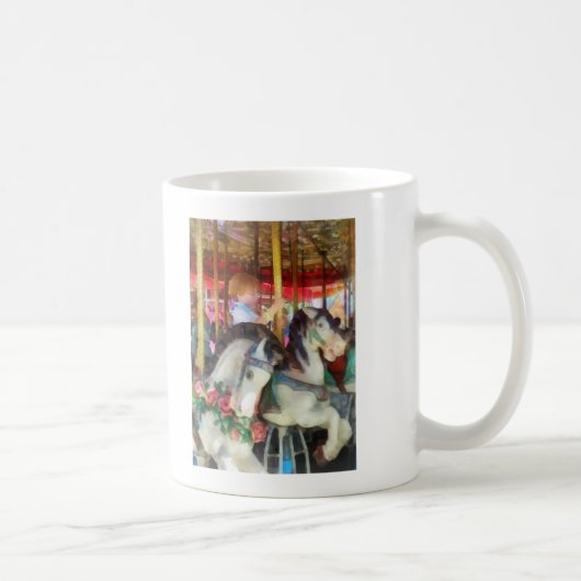 Mug Petit garçon sur carrousel (Droite)