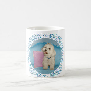 Mug Petit Havanais sur un canapé Turquoise