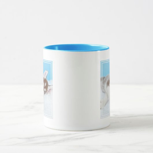 Mug Petite marionnette Husky posée sur une couverture (Centre)