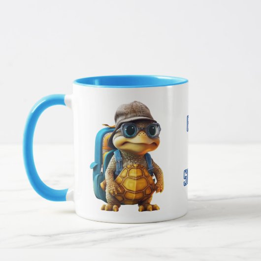 Mug Petite Tortue Aventurée avec sac à dos, (Gauche)