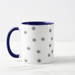 Mug Petites fleurs motif bleu marine couleur café tas